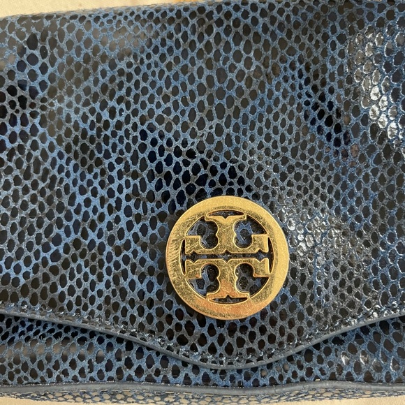 Tory Burch Crossbody - Picture 13 of 15